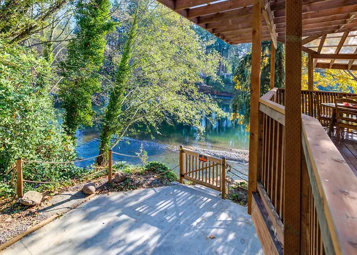 Tranquil Riverfront Retreat